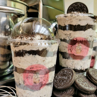 Oreo Cookies & Creme Cheesecake