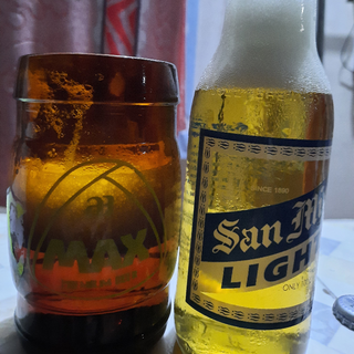 San Mig Lights 