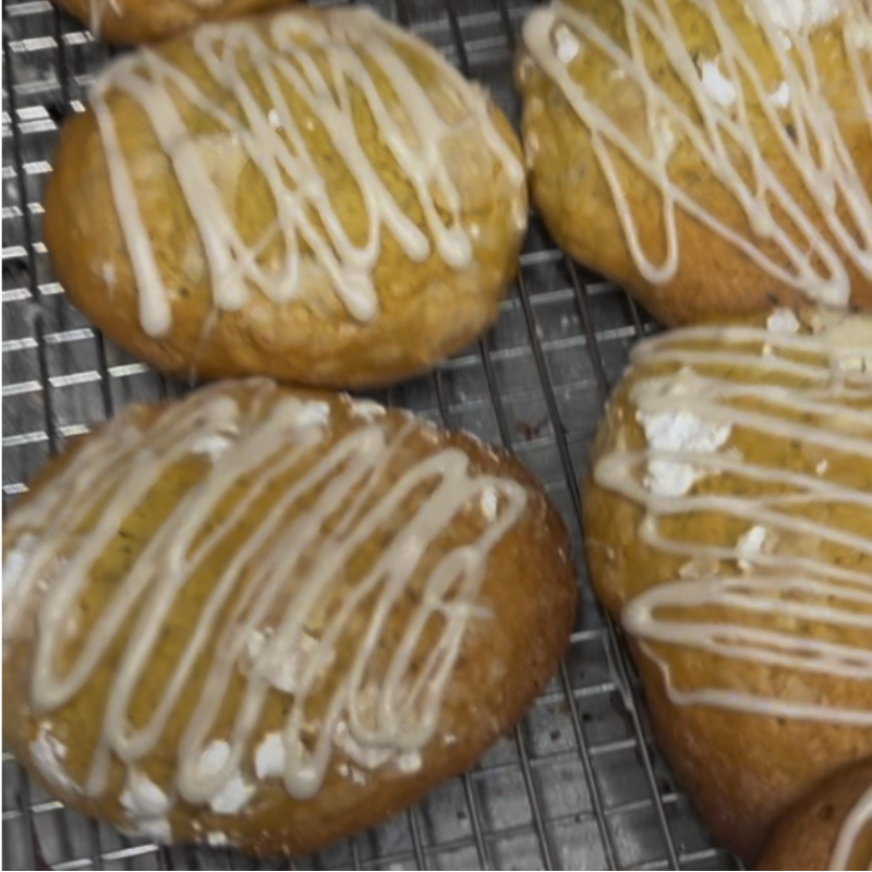 Iced Lemon Thyme Sourdough Cookies (5-pack)