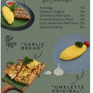 Omelette & Garlic Bread