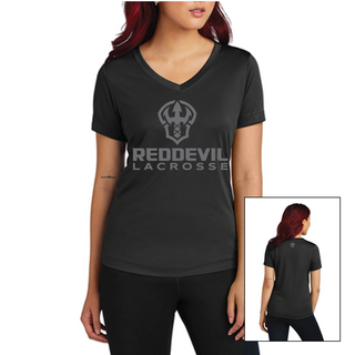 BLACKOUT - VNECK