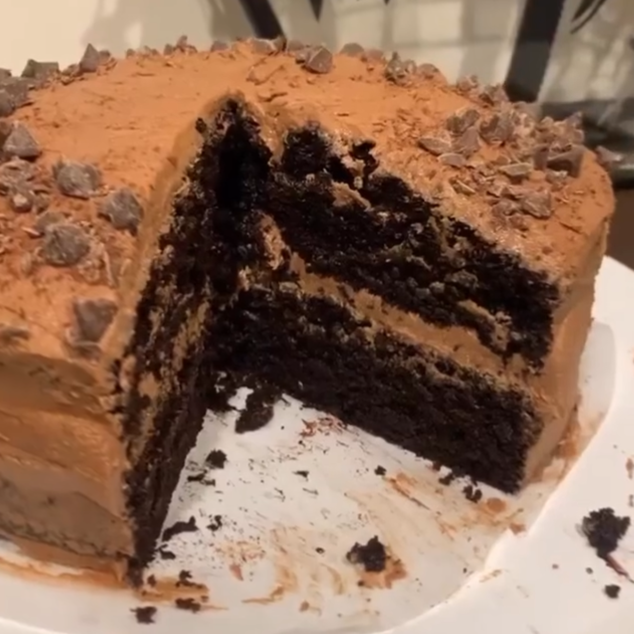Dark Chocolate Cake With Chocolate Buttercream (Full Cake)