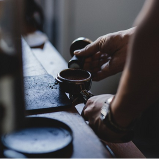 Freshly ground coffee powder