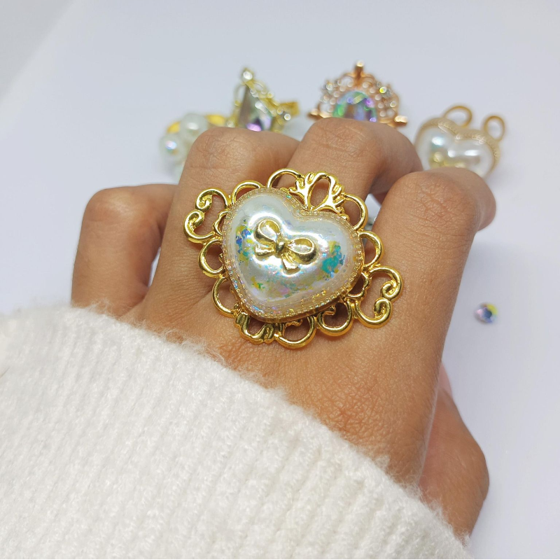 Impératrice Signet Ring