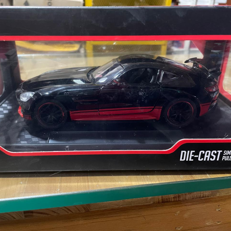 DIE CAST MERCEDES