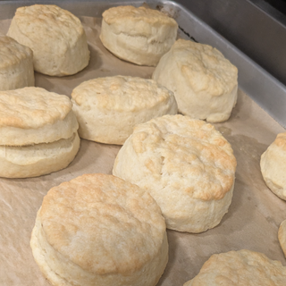 Fresh Baked Biscuits (1/2 Dozen)