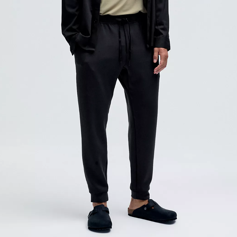 Smooth Spacer Jogger *Regular - Black