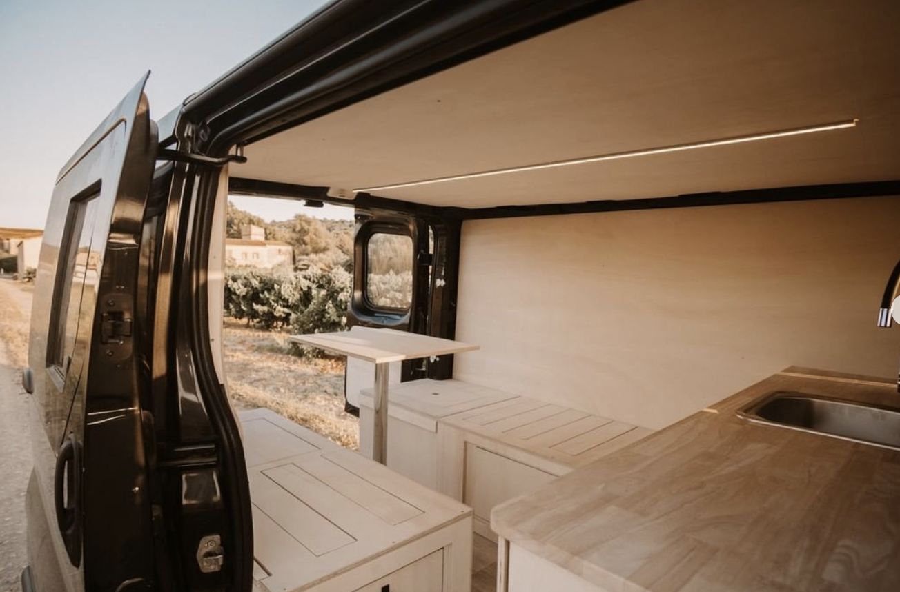 Murs, plancher, plafond (contreplaqué peuplier  8 mm et 15 mm)