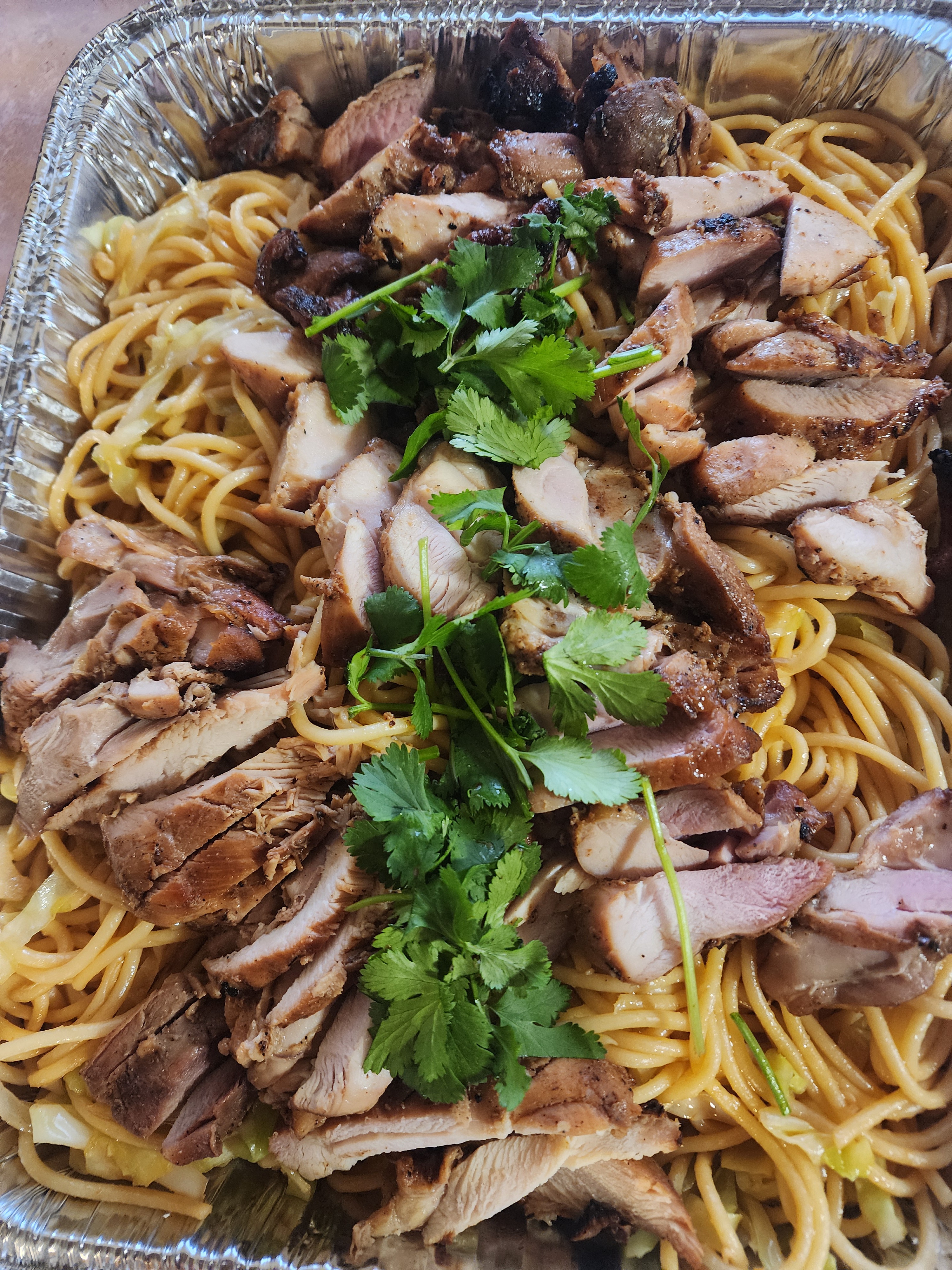 Stir Fry Noodles with Grilled Chicken, Veggies. 