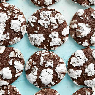  One Chocolate Crinkle Cookie