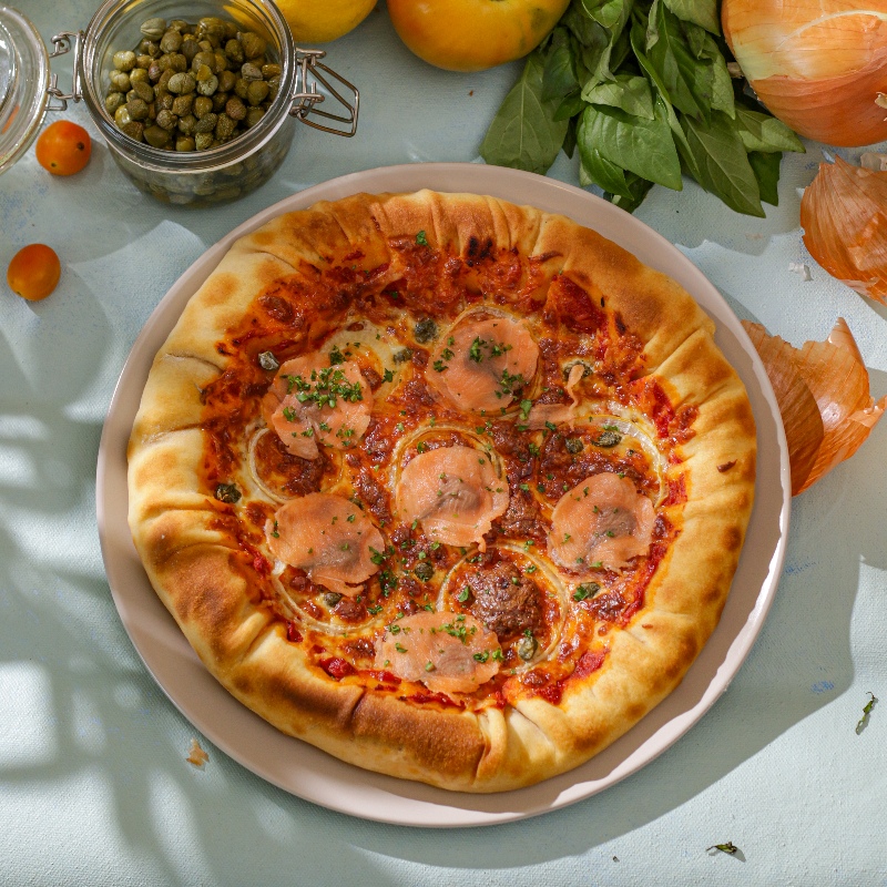 Salmone e Caperi Stuffed Crust Main Image