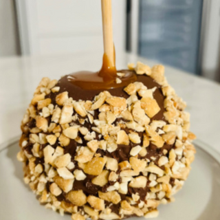 Milk Chocolate Cashew Caramel Apple 