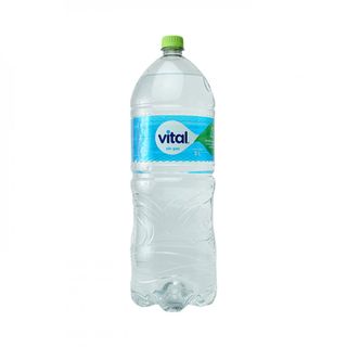 Agua en botella