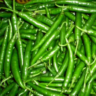Green Chili - हरी मिर्च - @ 20 / 100gm