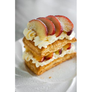 ROYAL WHITE PEACH STRUDEL