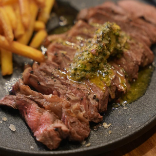 ENTRECÔTE STEAK FRITES