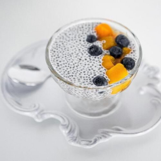 INCREDIBLE CHIA PUDDING