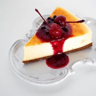 THE CLASSIC CHEESECAKE