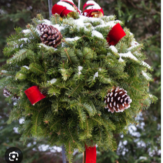 Decorated Kissing Balls 