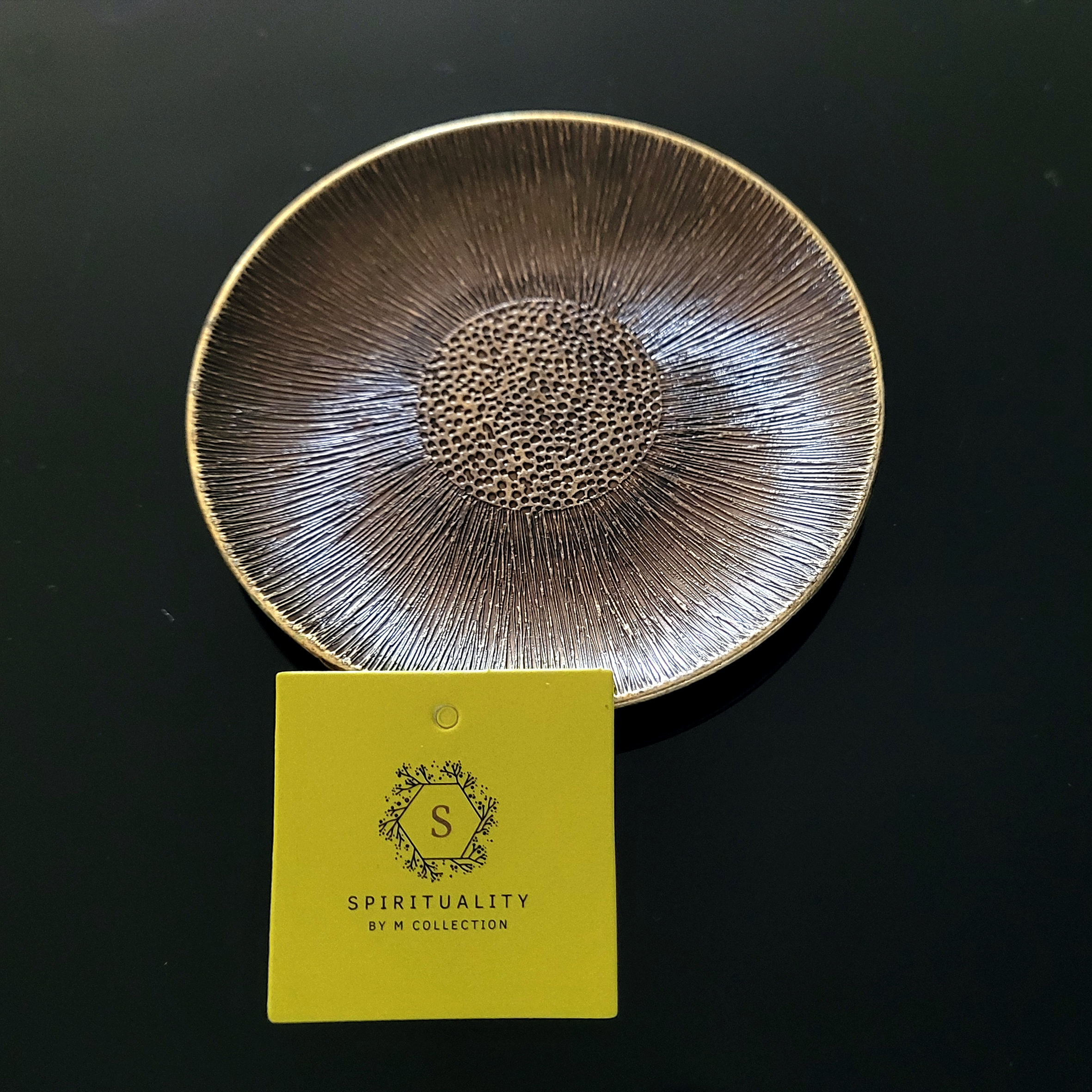 6.9cm 青銅碟 6.9cm Bronze Disc Large Image