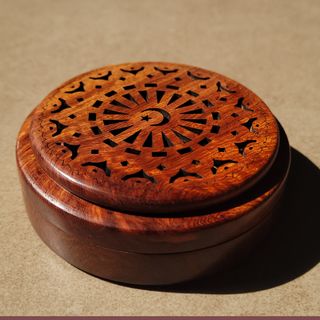 9cm 花梨木鏤空圓爐 9cm Rose Wood Ring Incense Holder Image