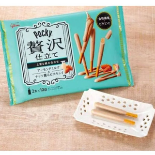 Pocky Luxury Almond Milk - 10pack