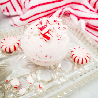 White Chocolate Peppermint Cocoa Bombs