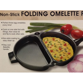 Non-stick Folding Omelette Pan - Thumbnail 2