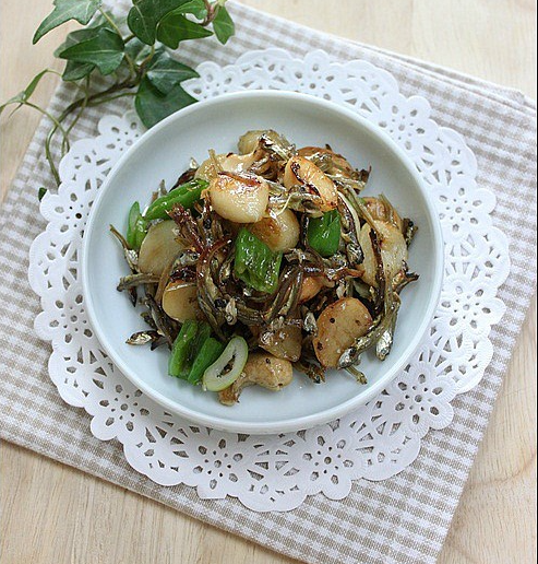 Myeolchi bokkum 230g