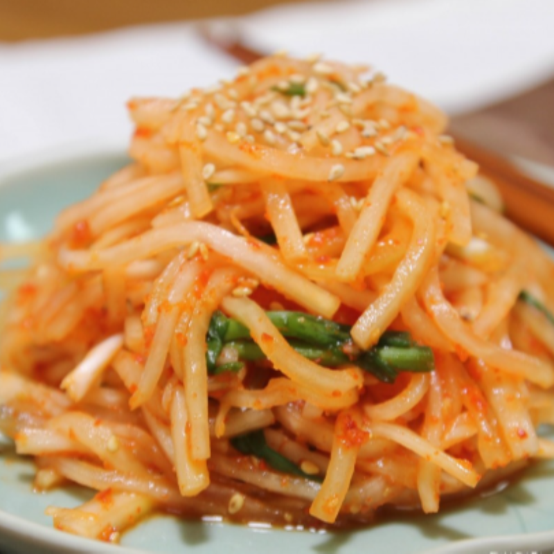 새콤달콤 무생채 400g