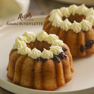 Banana Bundtlette Box of 18