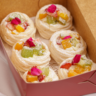 MINI MIXED FRUITS PAVLOVA Box of 12 - Thumbnail 2