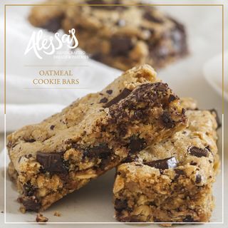 Oatmeal Cookie Bars Box of 24