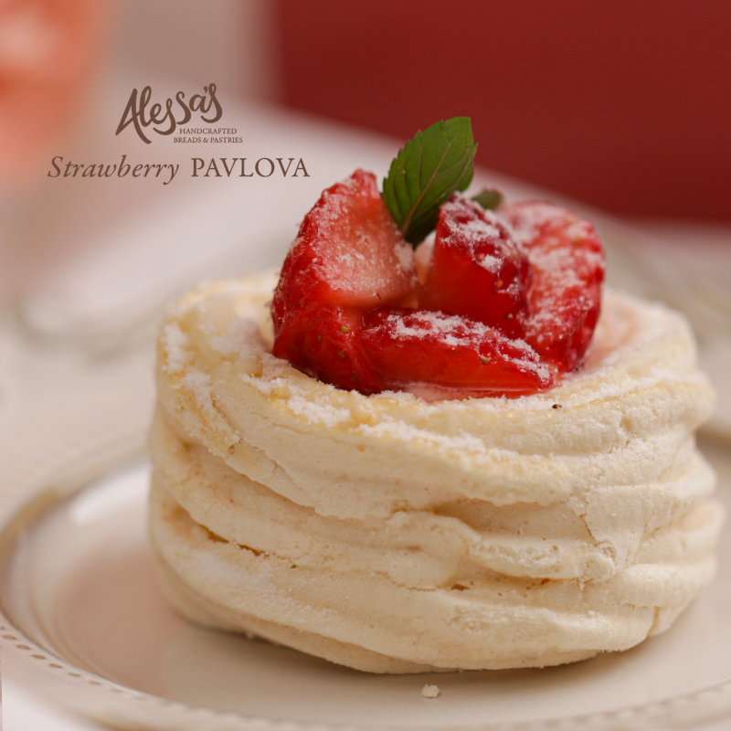 MINI STRAWBERRY PAVLOVA (Seasonal) Box of 12 Main Image