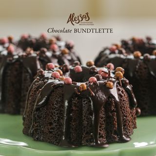 Chocolate Bundtlette Box of 18