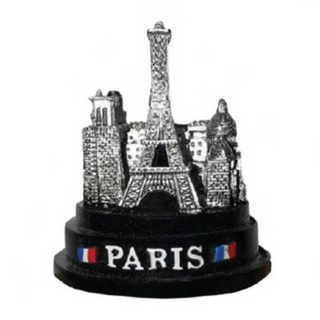 SOC002 - SOCLE RESINE MONUMENTS PARIS PM