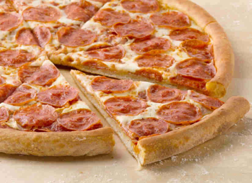 Whole Pepperoni Pizza Main Image