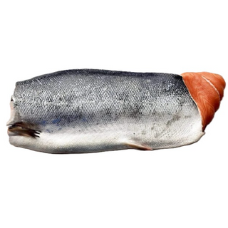 Fresh Salmon One Side 新鮮法羅群島三文魚半邊有皮有骨