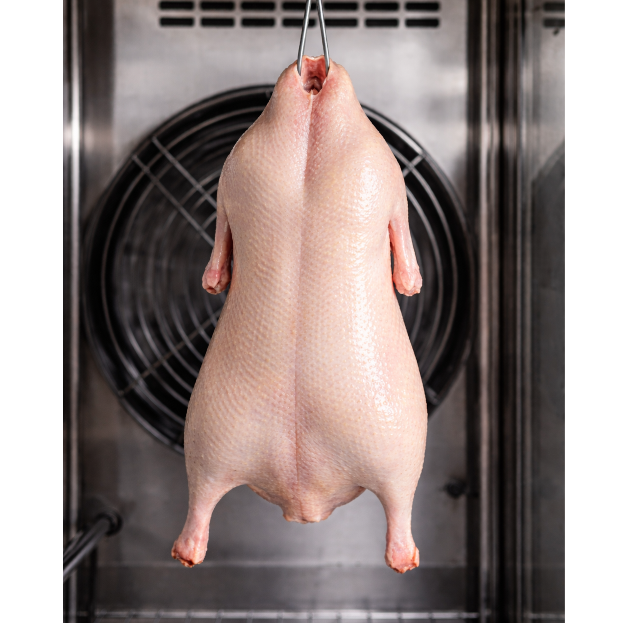 🦆 Oven-Ready Peking Duck – Ready for Your Table