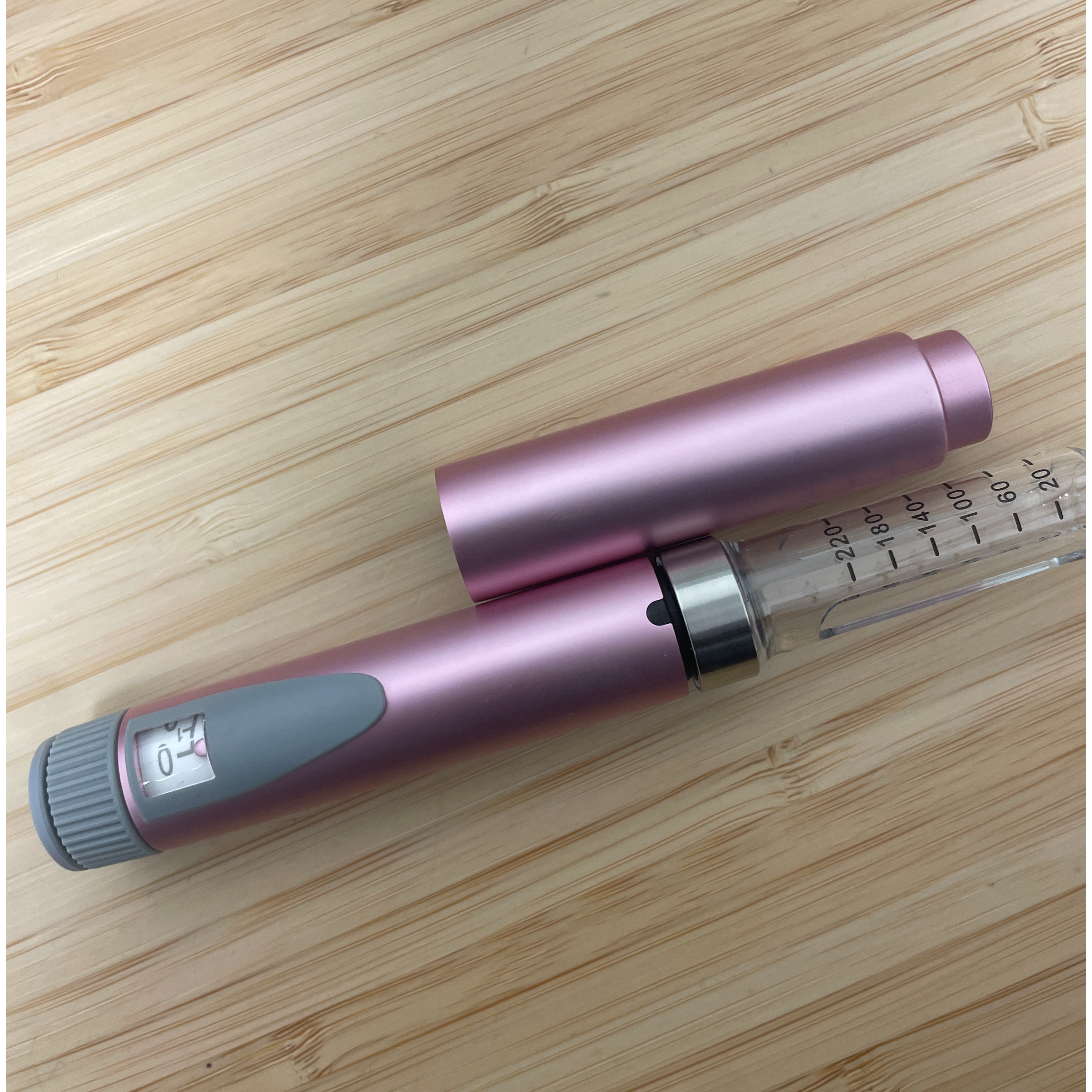 REUSABLE PEN COMBO (includes 5 cartridges and 10 pen needles) 