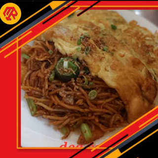 Mee Goreng Telur Dadar