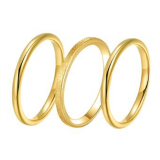 R15- TRINITY RINGS 18K GOLD-PLATED STAINLESS-STEEL 