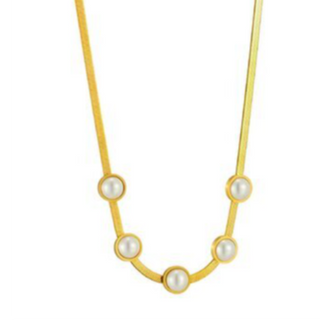 P6-18K GOLD PLATED STAINLESS STEEL 5 PEARL NECKLACE