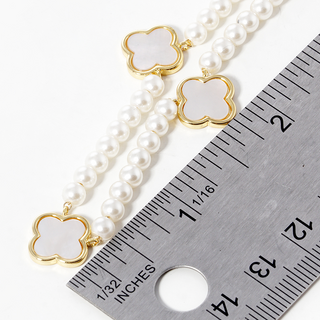 Q5- 18k gold dipped three 10mm mother of pearl quatrefoil pendant necklace - Thumbnail 2