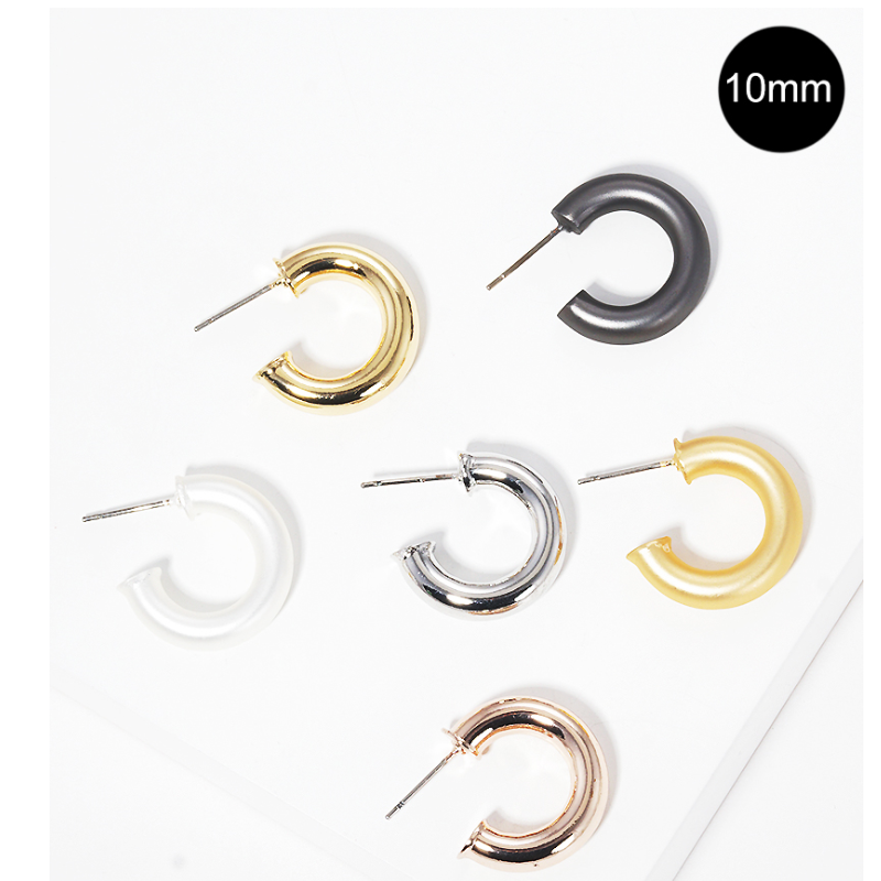 CL27- 10mm Bold Brass Hollow Hoop Earrings Main Image