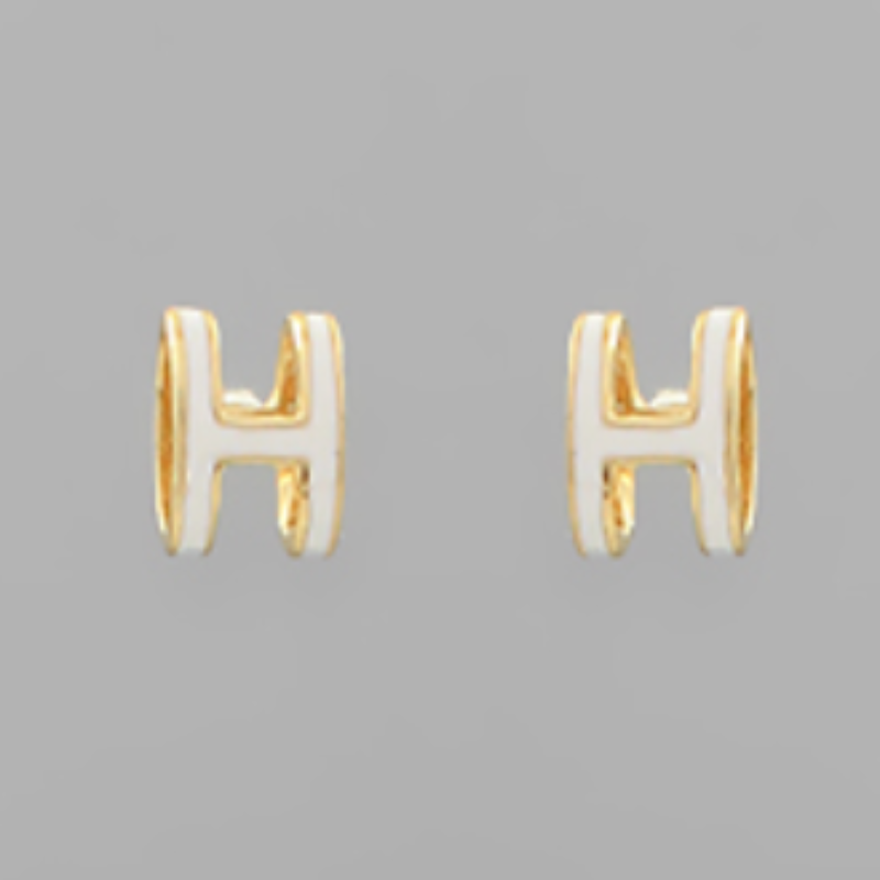 Y69- Ероху H Letter Studs Main Image