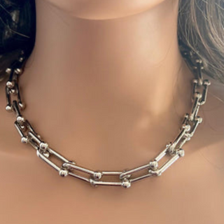 CL43- Utopia: U-Shaped Hardware Large Link Necklace - Thumbnail 4