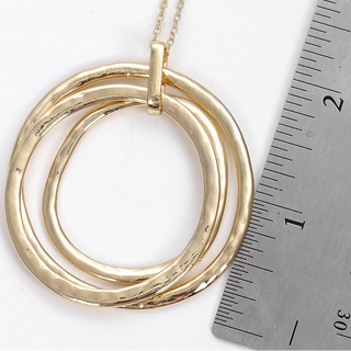 M112- Hammered Metal Tri Circles Pendant Long Necklace - Thumbnail 2