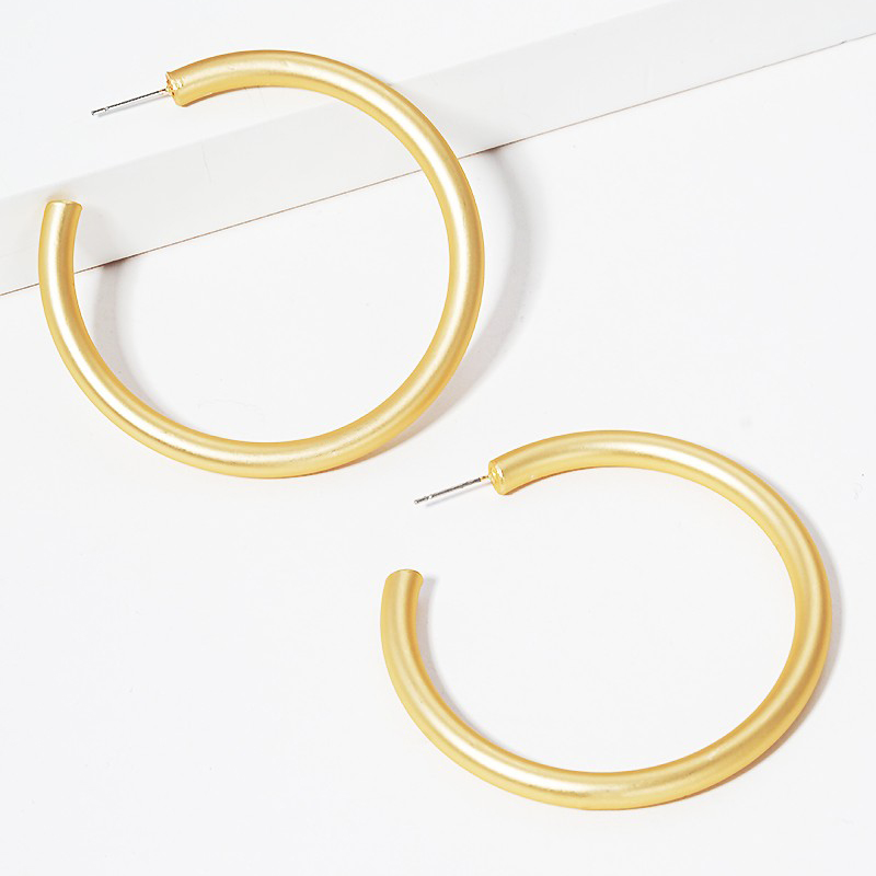 CL28-50mm Bold Brass Hollow Hoop Earrings - Thumbnail (Preview) 7