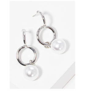 P1- Acrylic pearl drop hoop earrings